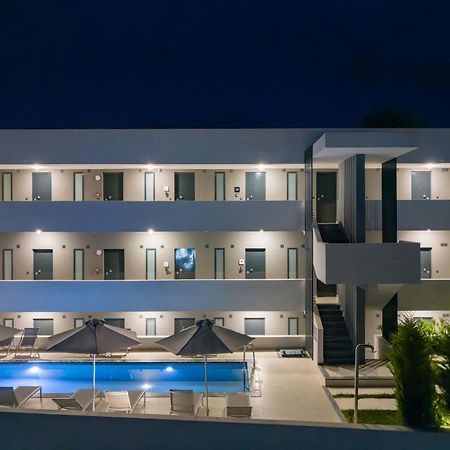 Live The Luxe Appartement Kallithea  Buitenkant foto